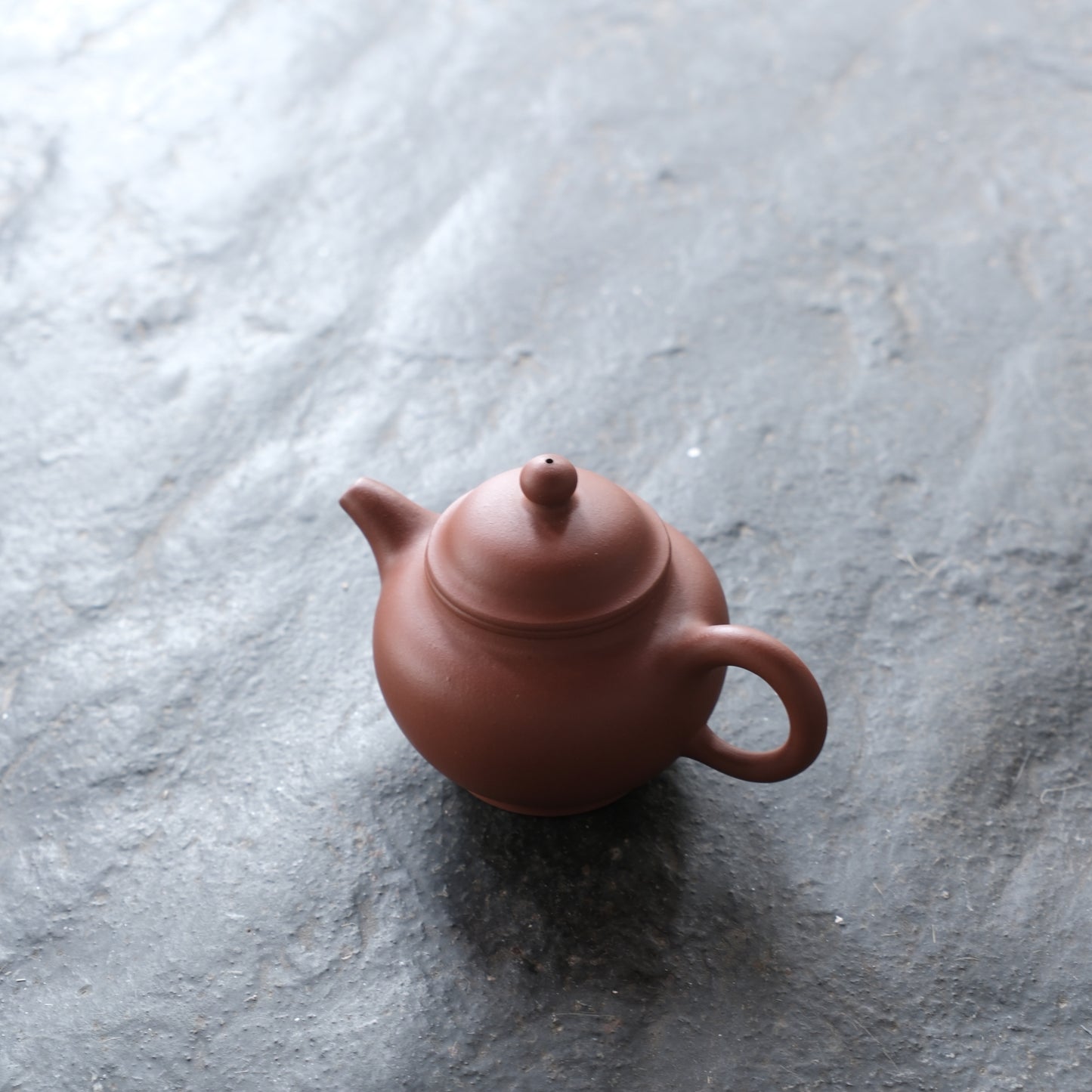 Ball shape Yixing Zisha Gongfu Teapot