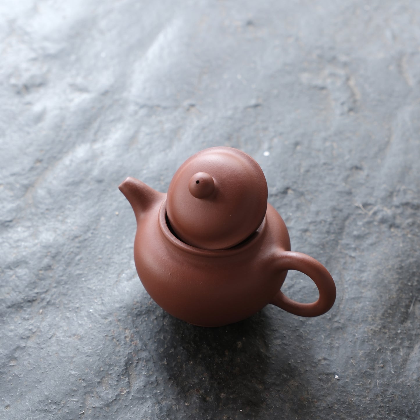 Ball shape Yixing Zisha Gongfu Teapot